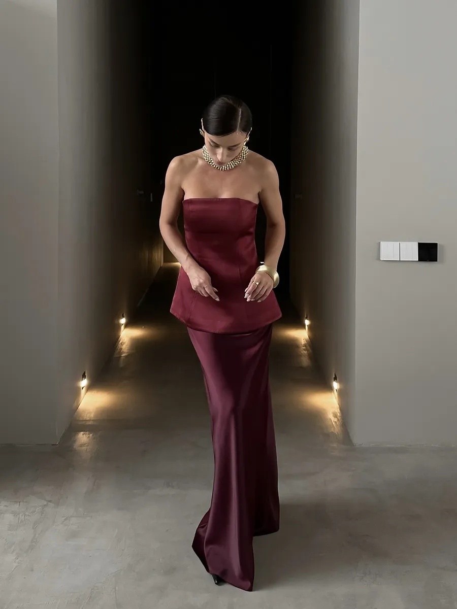 платье для выпускного вечера,вечернее платье,бордовое вечернее платье,бордовое платье,модное вечернее платье