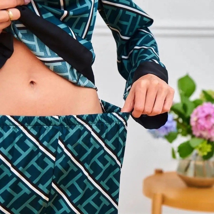 женская пижама с брюками,пижама с брюками "реджи" изумрудный для женщин,пижама женская,пижама с брюками,пижама женская новогодняя