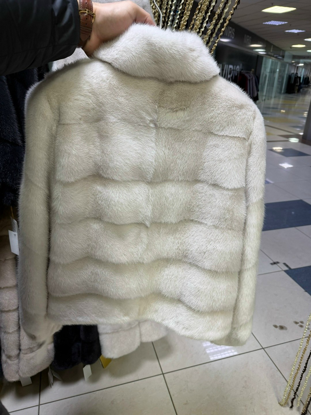 белая норковая шуба автоледи,шуба,полушубок белый искусственный,норковая шуба,шубка