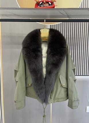 парка с натуральным мехом,зеленая парка с мехом,парка с мехом,парка с натуральным мехом женская,укороченная парка с мехом