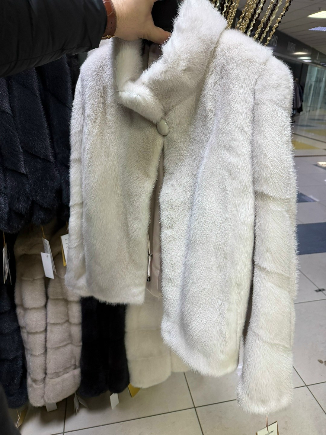 белая норковая шуба автоледи,шуба,полушубок белый искусственный,норковая шуба,шубка