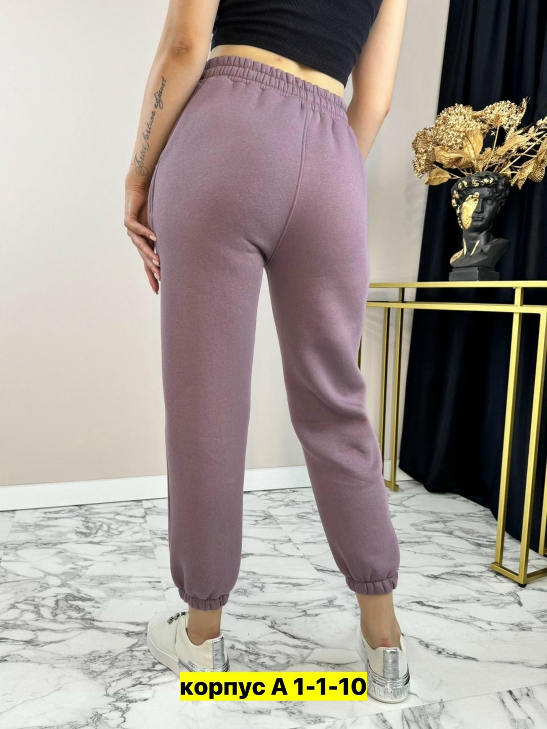 серые штаны женские спортивные свободные,штаны женские спортивные,спортивные штаны женские с начесом арт. 1424915,брюки с начесом джоггеры утепленные,тканевые штаны женские спортивные