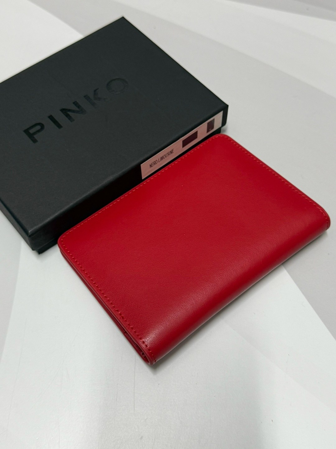 обложка для паспорта pinko,обложка для документов pinko,обложка на паспорт louis vuitton,кошельки для женщин,кошелек женский