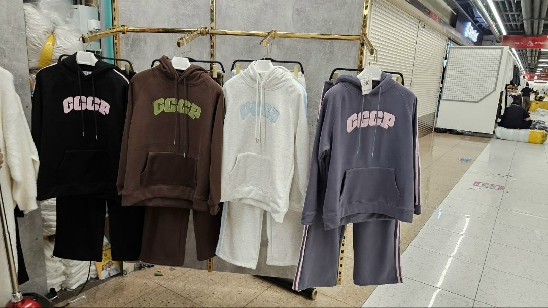 спортивные костюмы на флисе,костюм спортивный,костюм на флисе,женский костюм,спортивный костюм женский