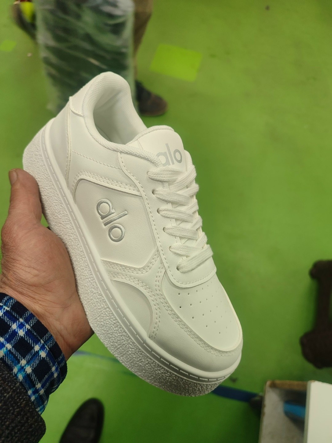 ,кроссовки женские,кроссовки alo,кроссовки olo, спортивная