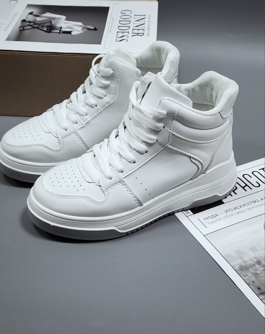 ,женские кроссовки,белые кроссовки,белые кроссовки женские,высокие женские кроссовки