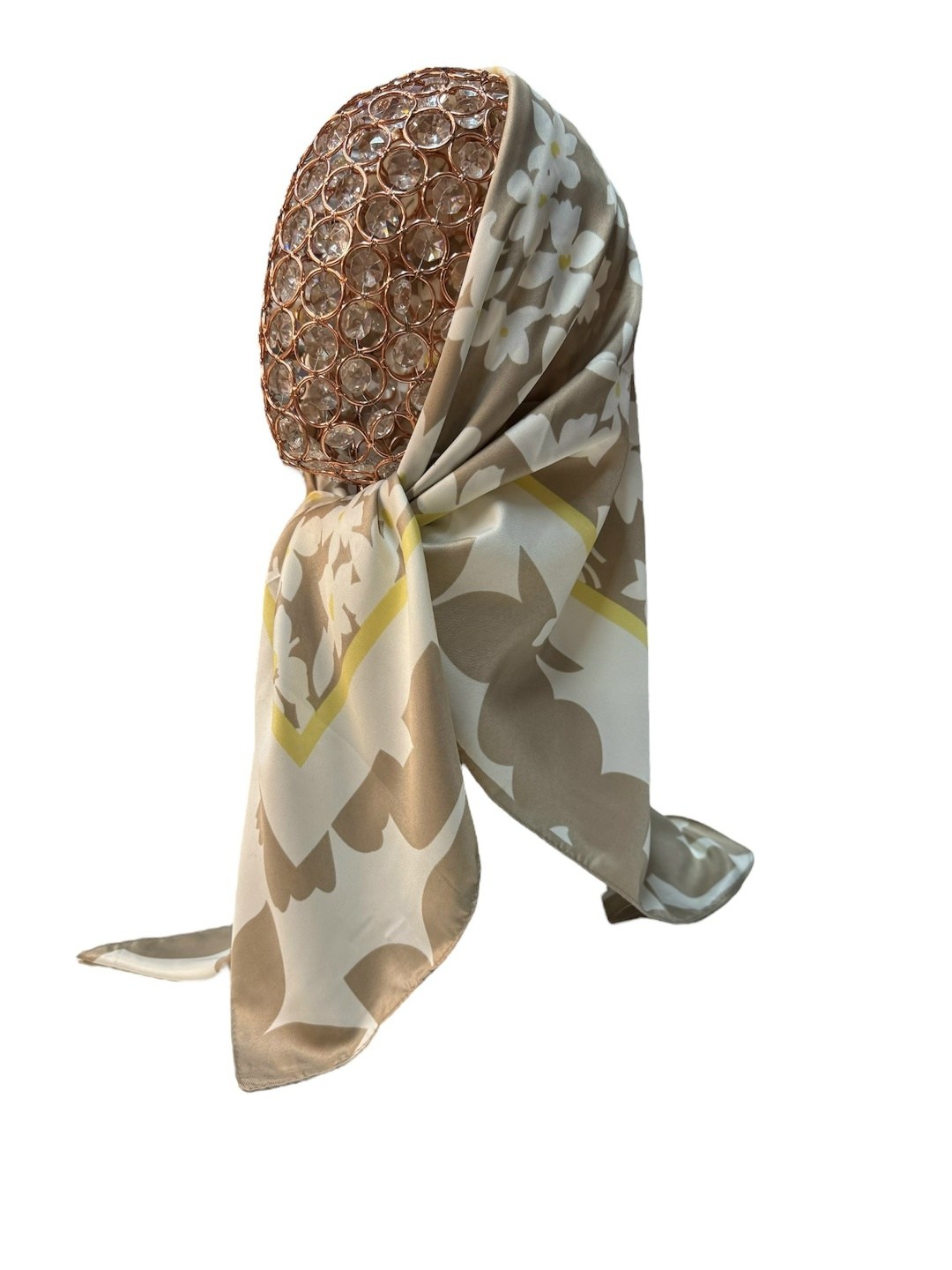 шарфы и платки,платок женский,платок женский с рисунком,женский шарф с цветочным узором,шарф женские