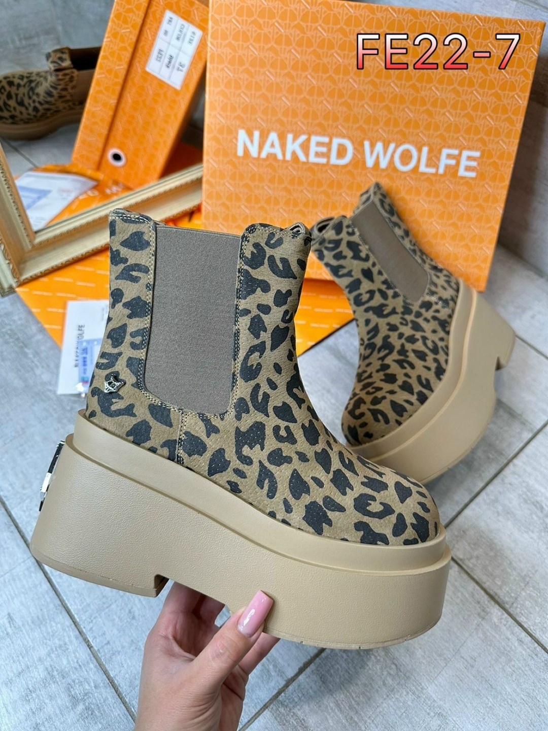 ,женские ботинки,женская ,модная ,ботинки на платформе