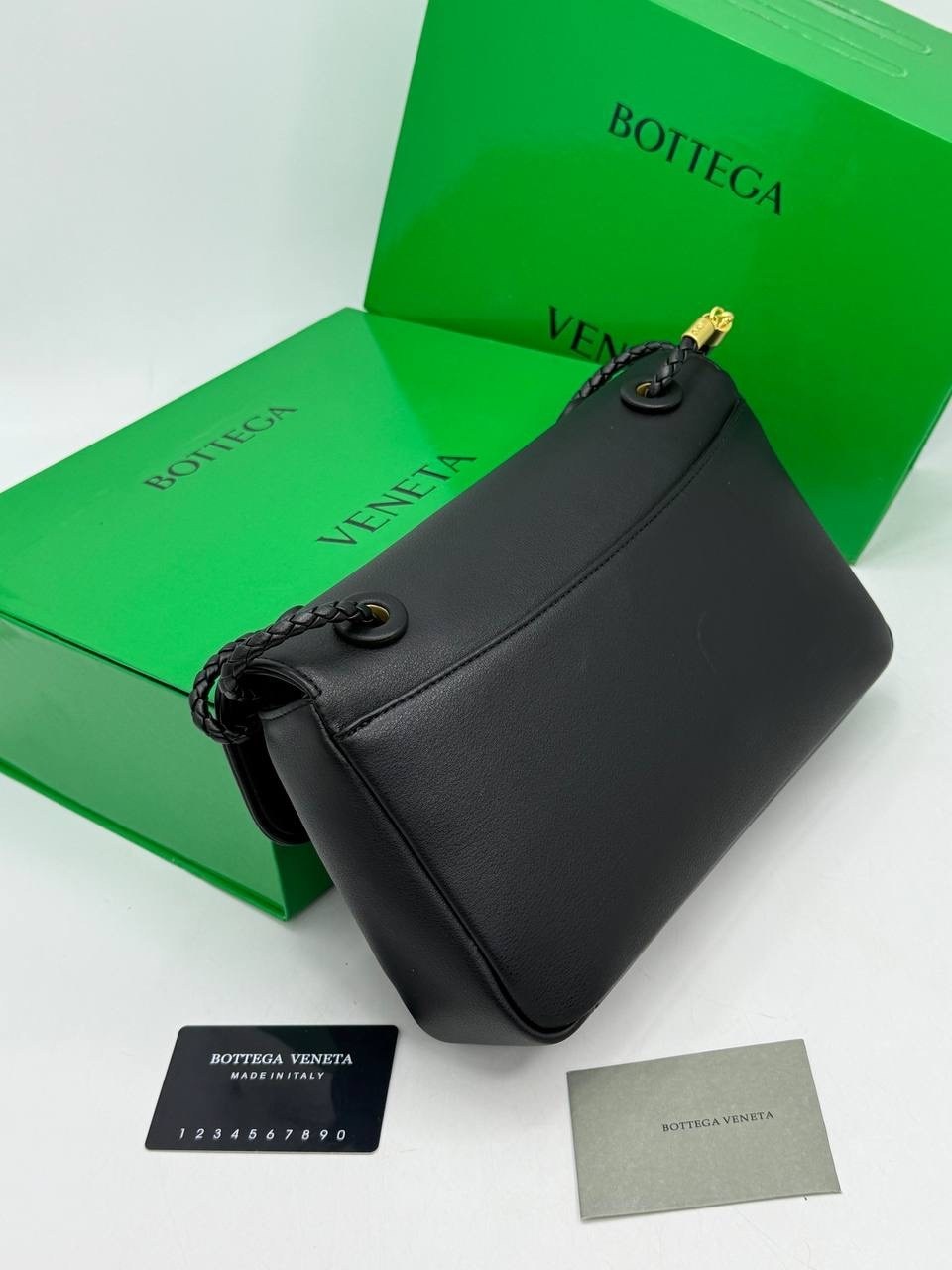 сумка женская bottega veneta,сумка через плечо с логотипом bottega veneta,bottega veneta сумка мессенджер,bottega veneta сумка,bottega veneta сумка мешок на плечо