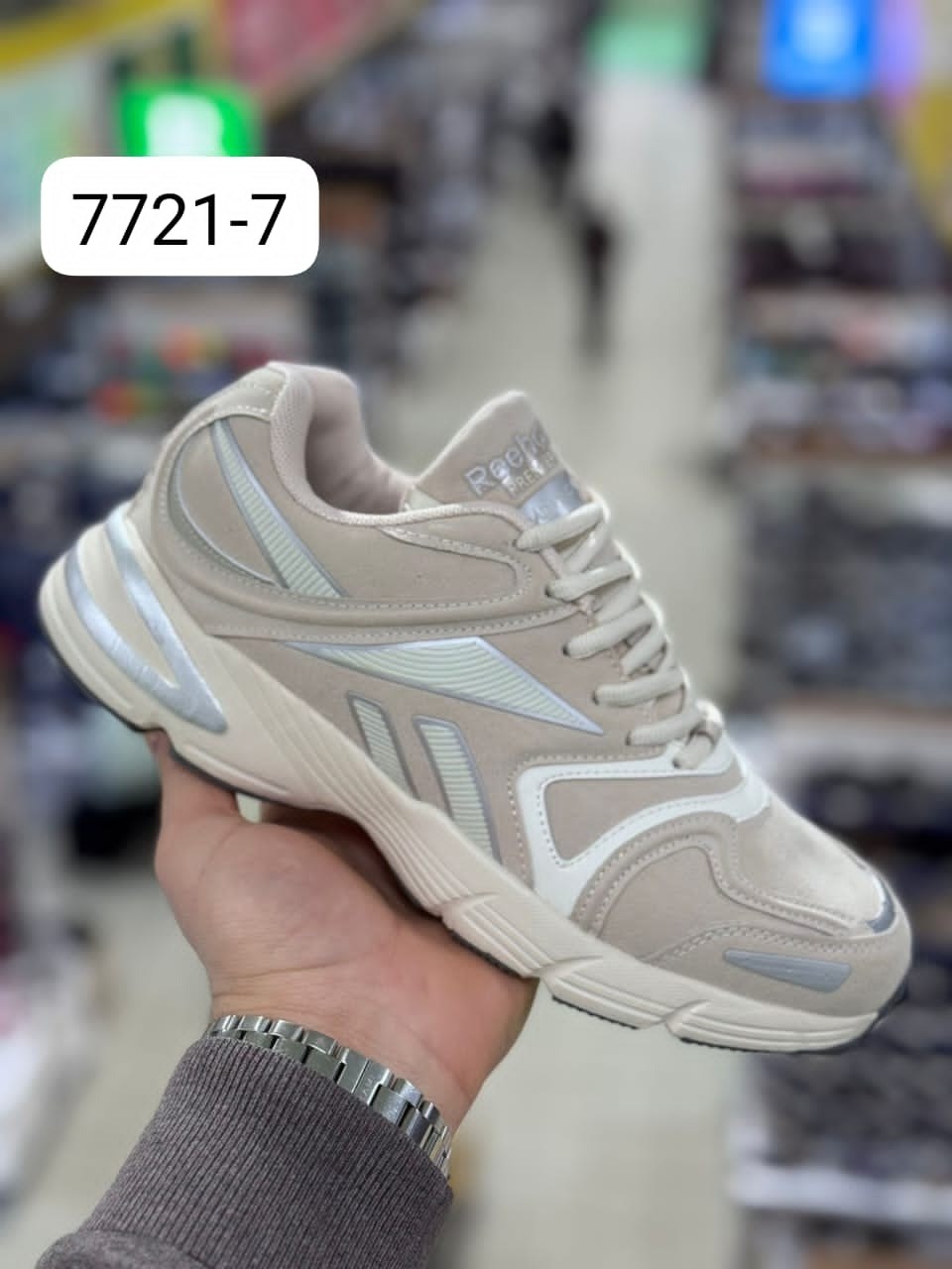 кроссовки adidas,адидас кроссовки мужские 2026,кроссовки женские adidas,кроссовки мужские adidas,кроссовки адидас zx750 белые