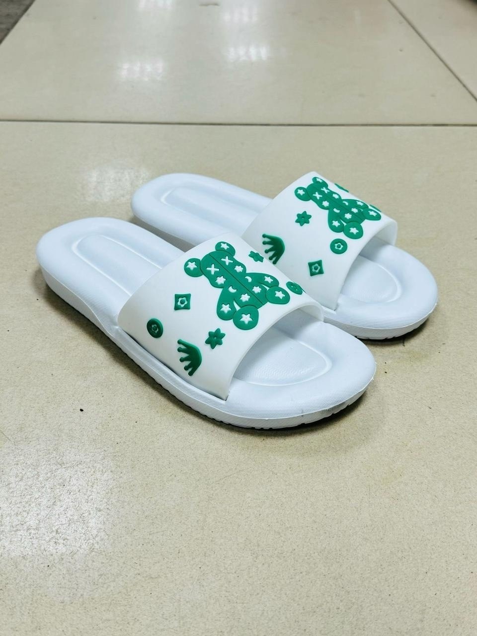 ,детские шлепанцы,шлепанцы женские,резиновые тапочки женские сланцы домашние шлепанцы,самые модные шлепки 24г