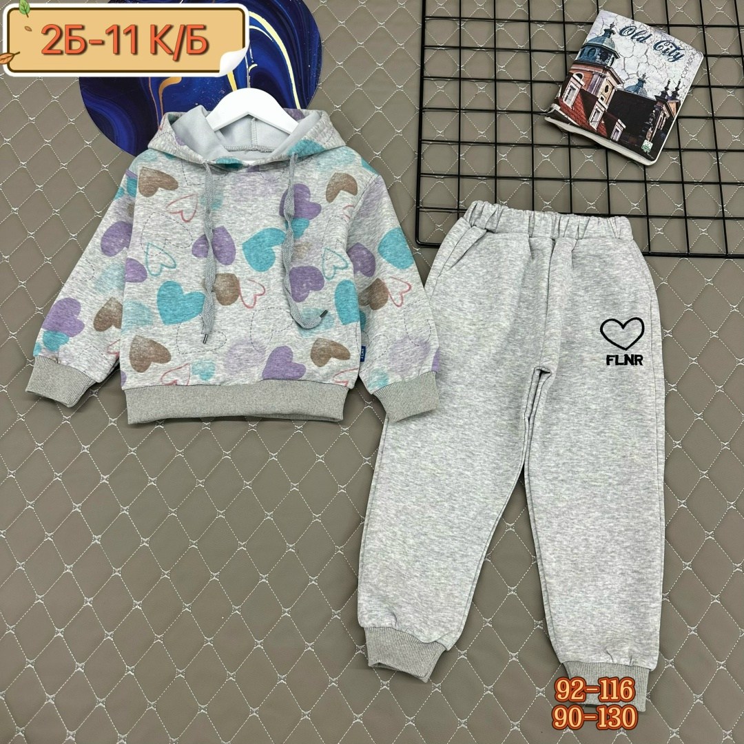 cвитшот для девочки,спортивные костюм,костюм с кофтой,костюм со штанами,костюм на девочку