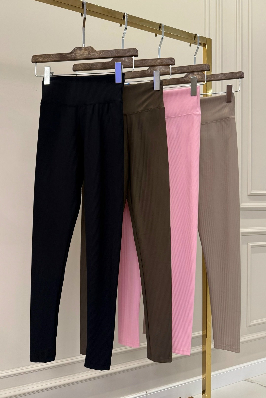 лосины рубчик,легинсы лапша,женские лосины в рубчик,легинсы женские,лосины черные