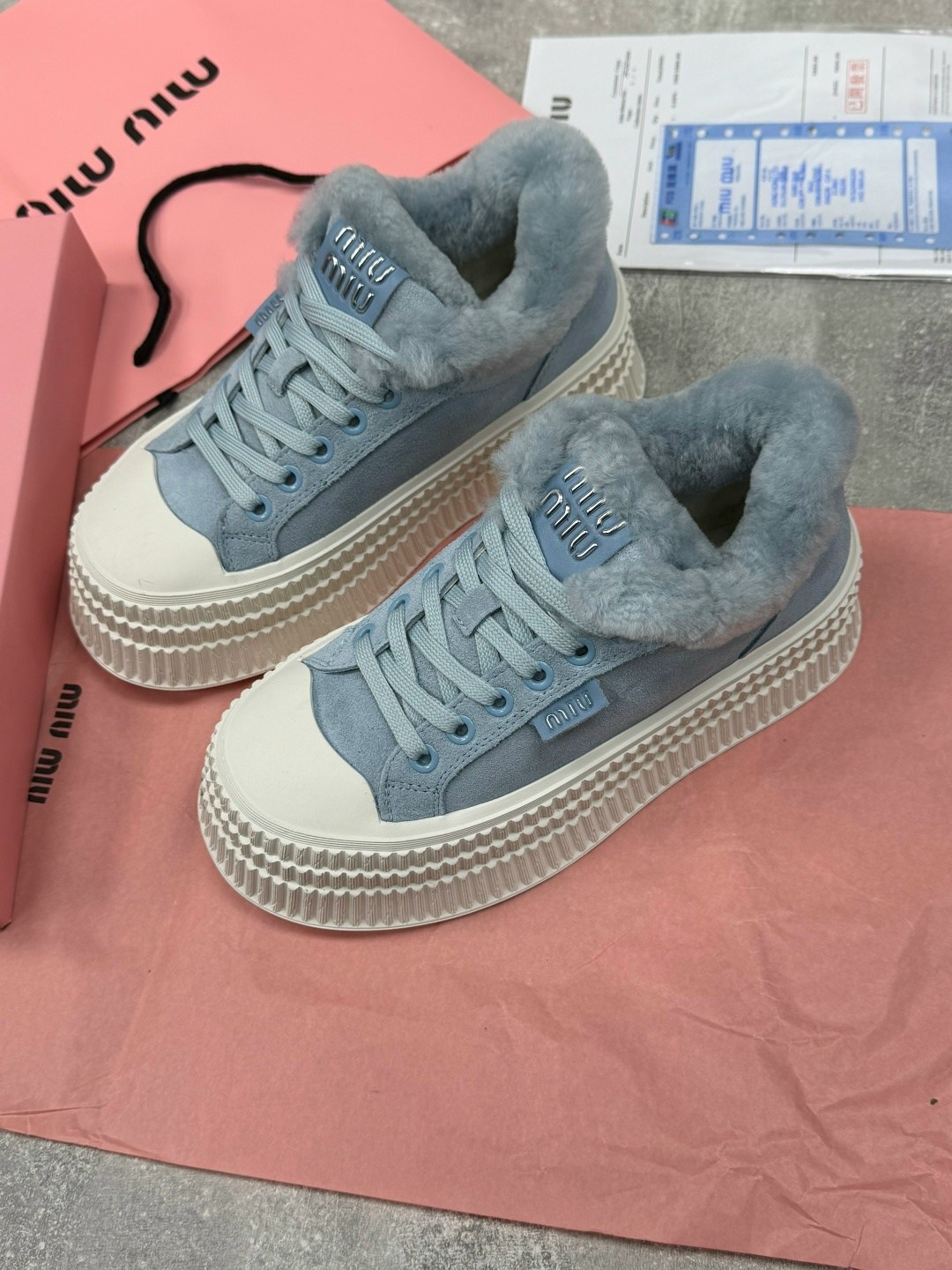 высокие тёплые женские кеды miu miu,кроссовки miu miu женские,кеды женские с мехом miu miu,миу миу кроссовки женские,