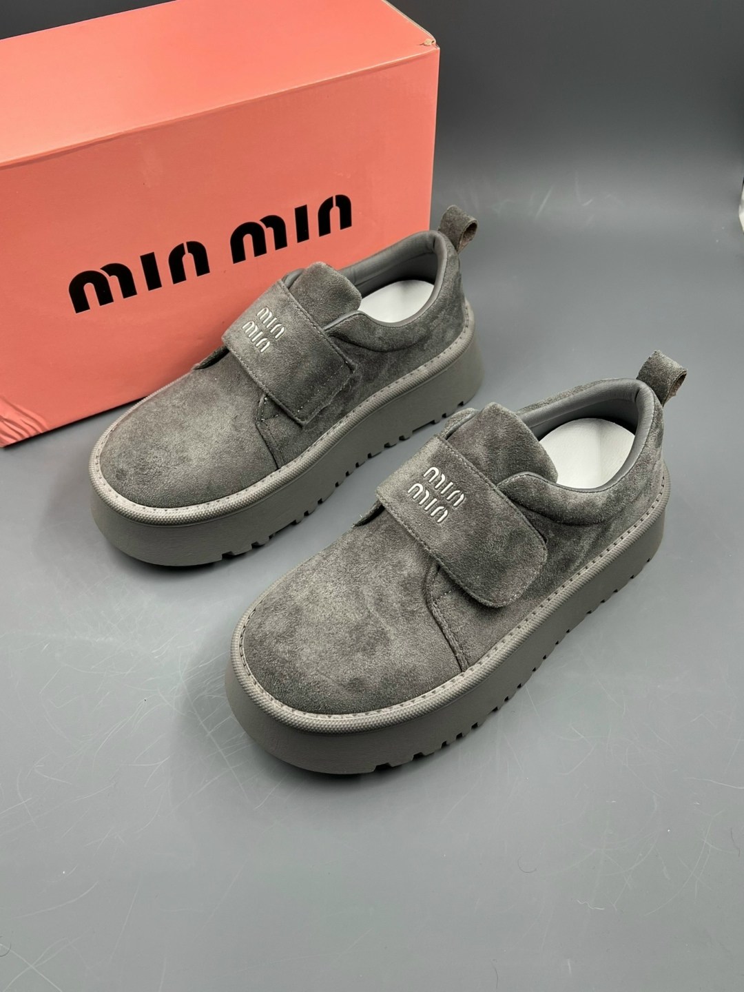 ,женская ,модная женская ,кеды замшевые,женские кроссовки