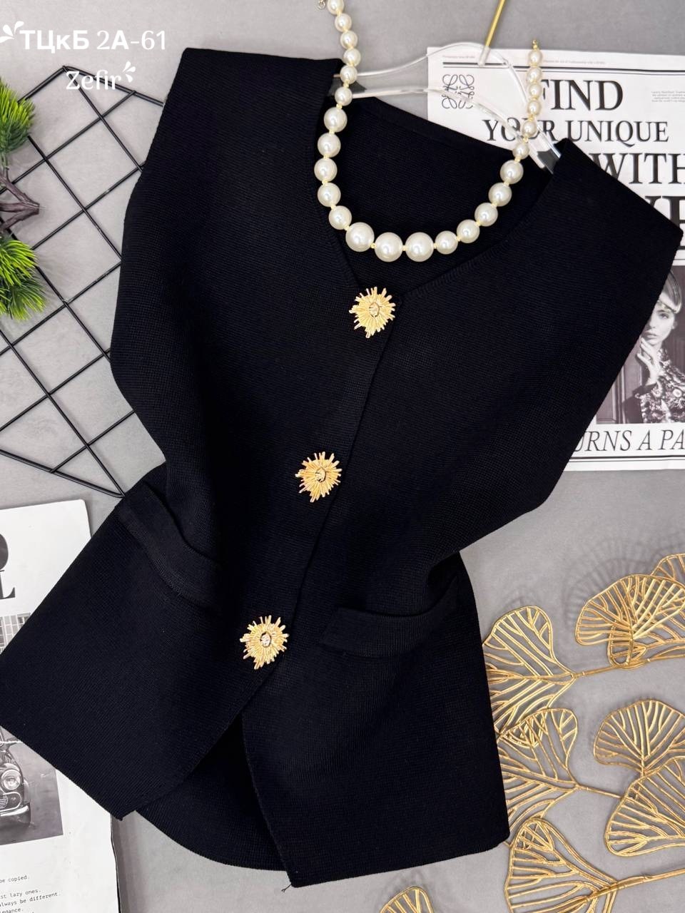 женский костюм,пиджак,кардиган,,платье пиджак с золотыми пуговицами