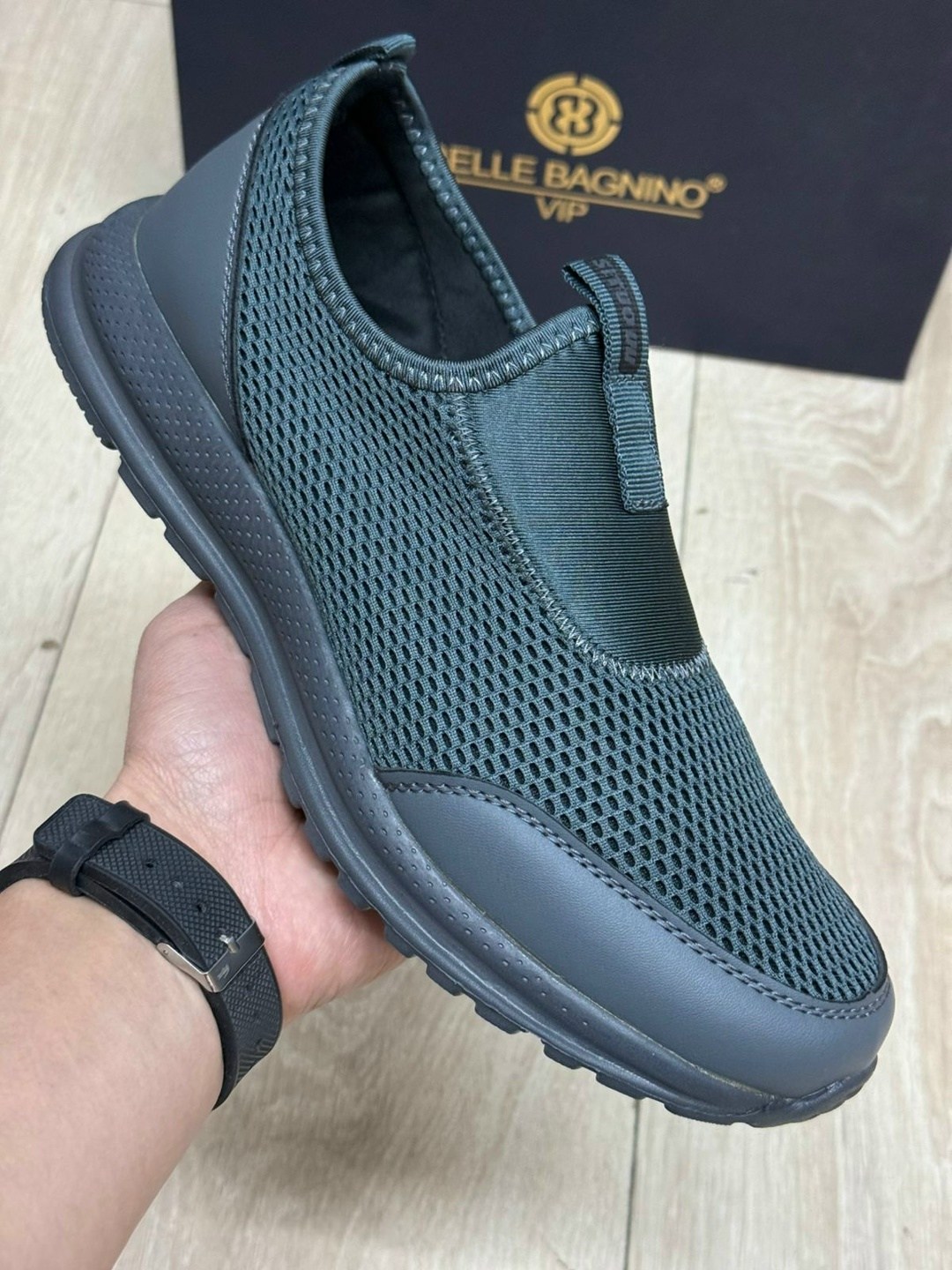 ,спортивная ,летние мужские кроссовки,кроссовка мужской,мужские кроссовки