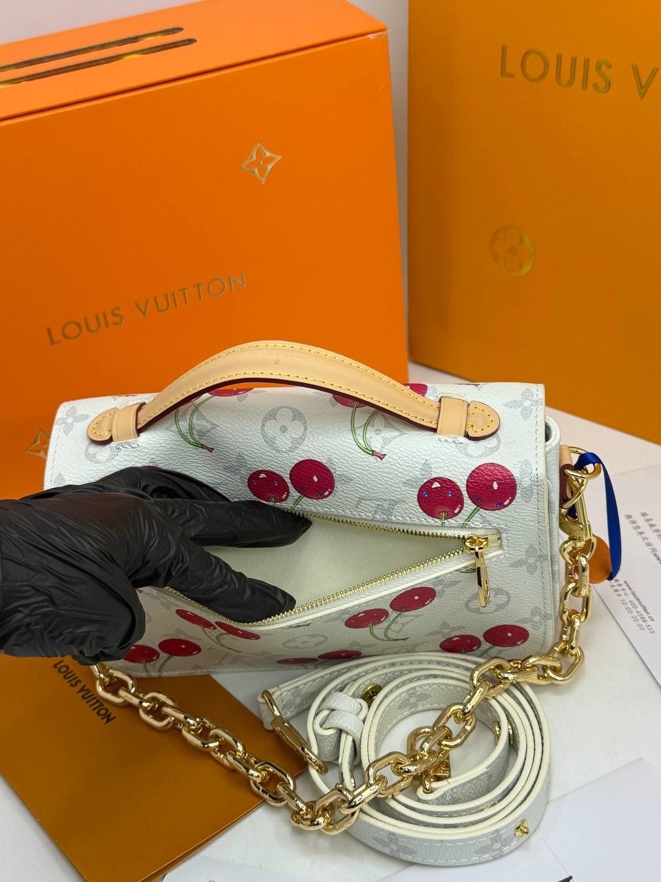 сумка louis vuitton женская,сумка louis vuitton pochette metis east west,сумка louis vuitton pochette metis,сумка louis vuitton,louis vuitton сумка на плечо