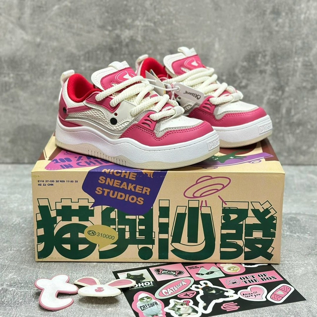 кроссовки,низкие кроссовки,кроссовки женские,кроссовки модные,спортивная