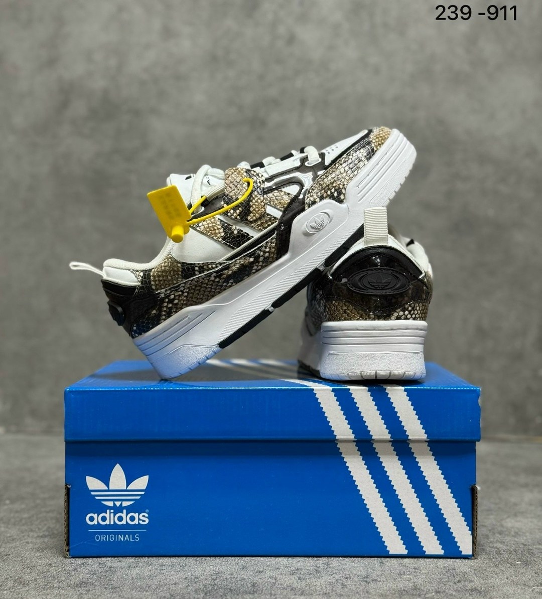 adidas adi 2000,кроссовки adidas originals adi 2000,кроссовки adidas,adidas originals adi 2000,кроссовки adidas original