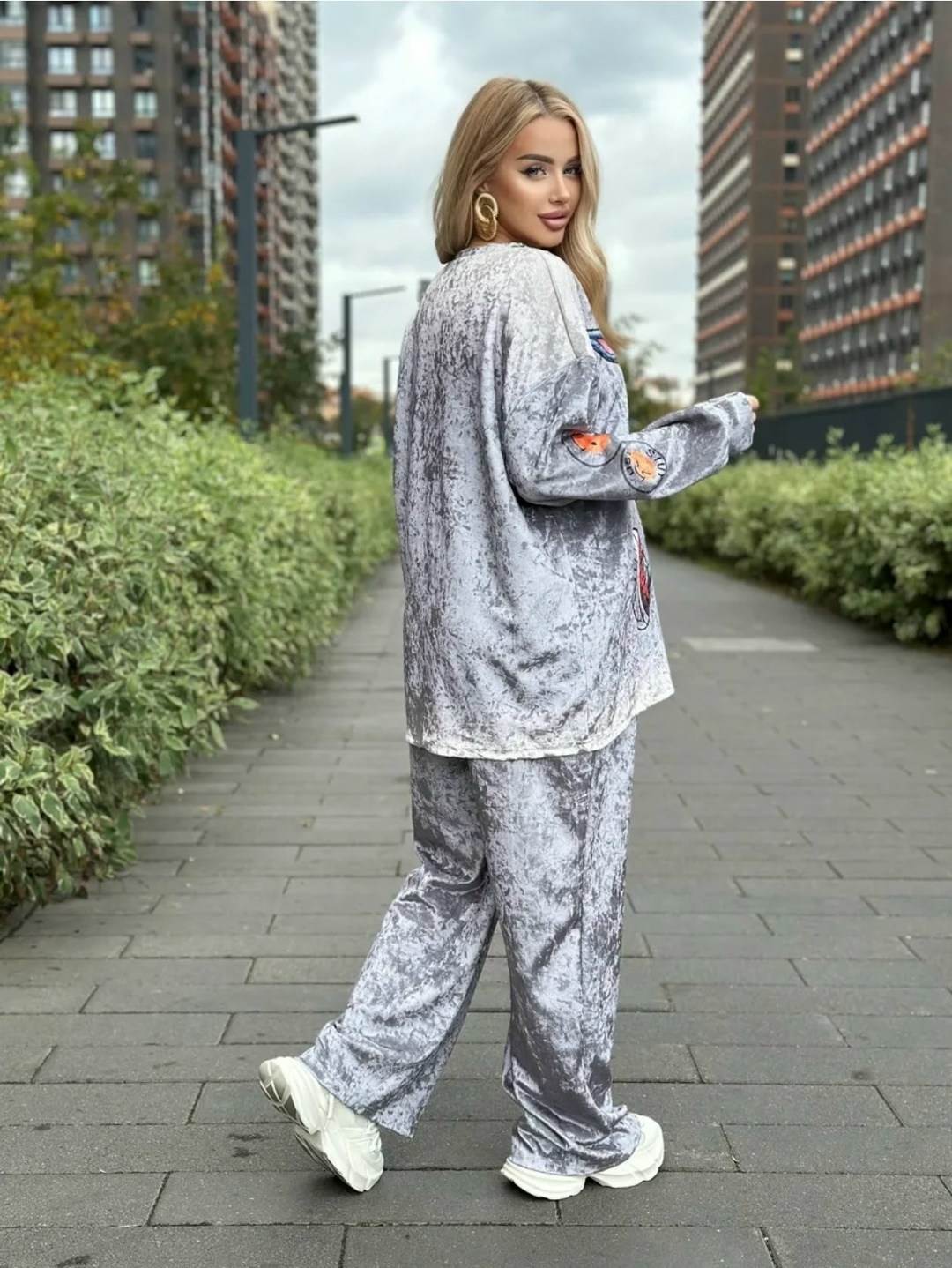 модные костюмы,стильные костюмы,женский костюм,спортивный костюм женский,костюм розово