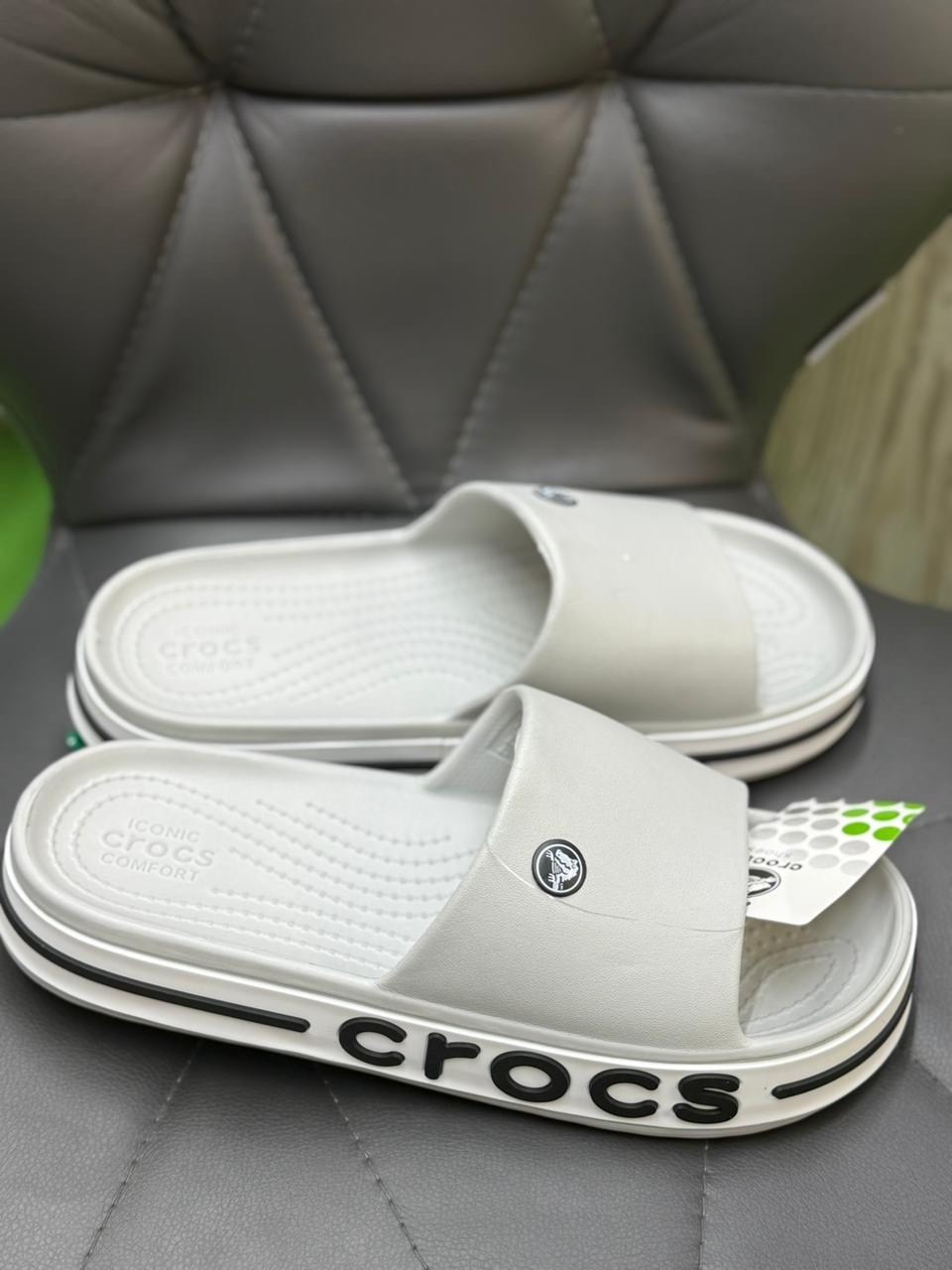 шлепанцы crocs,шлепанцы crocs bayaband,crocs crocband™ iii slide,crocs classic,крокс iconic comfort белые