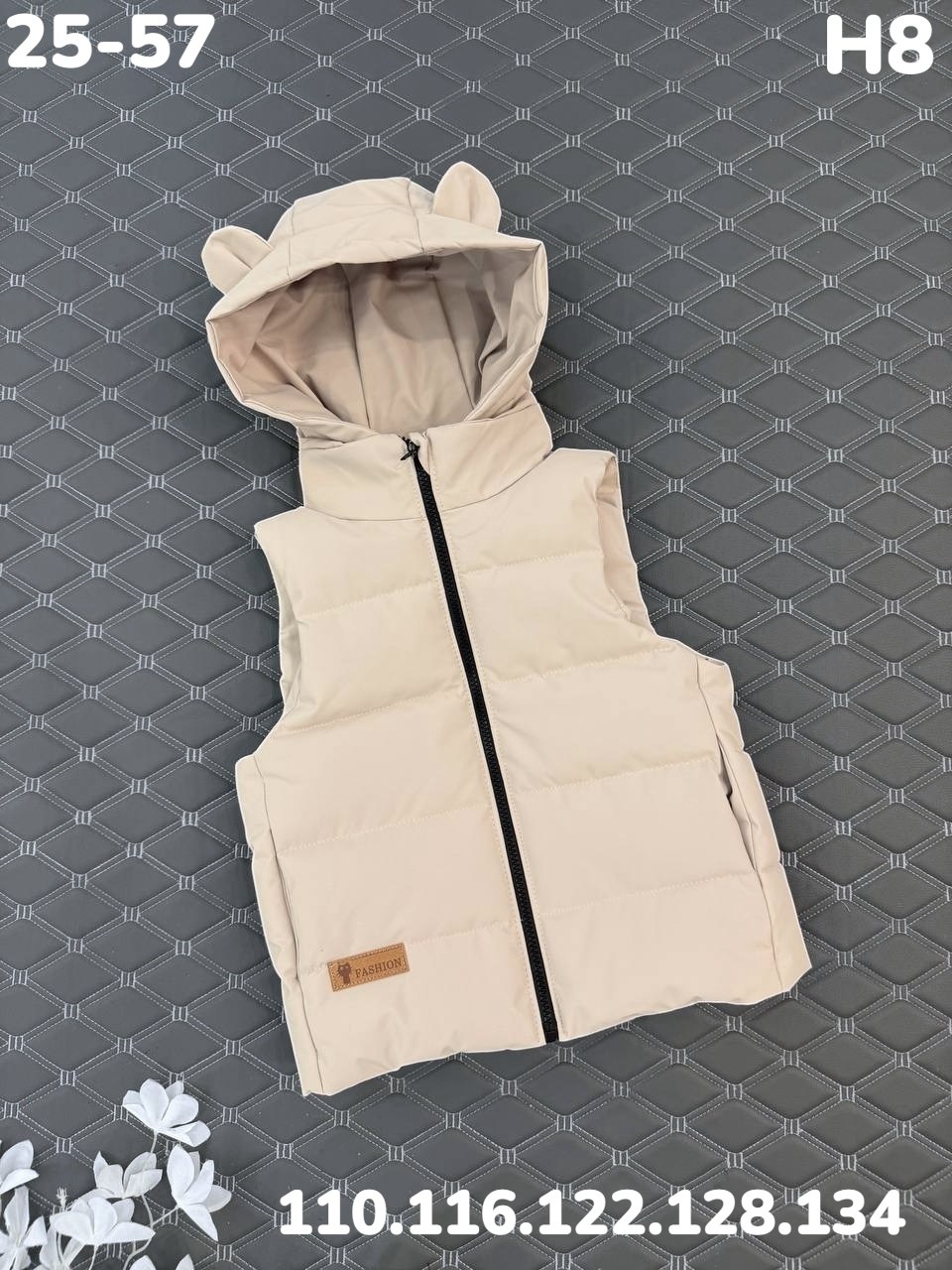 жилетка детская,жилет детский,жилет утепленная,жилет для малыша,жилетка