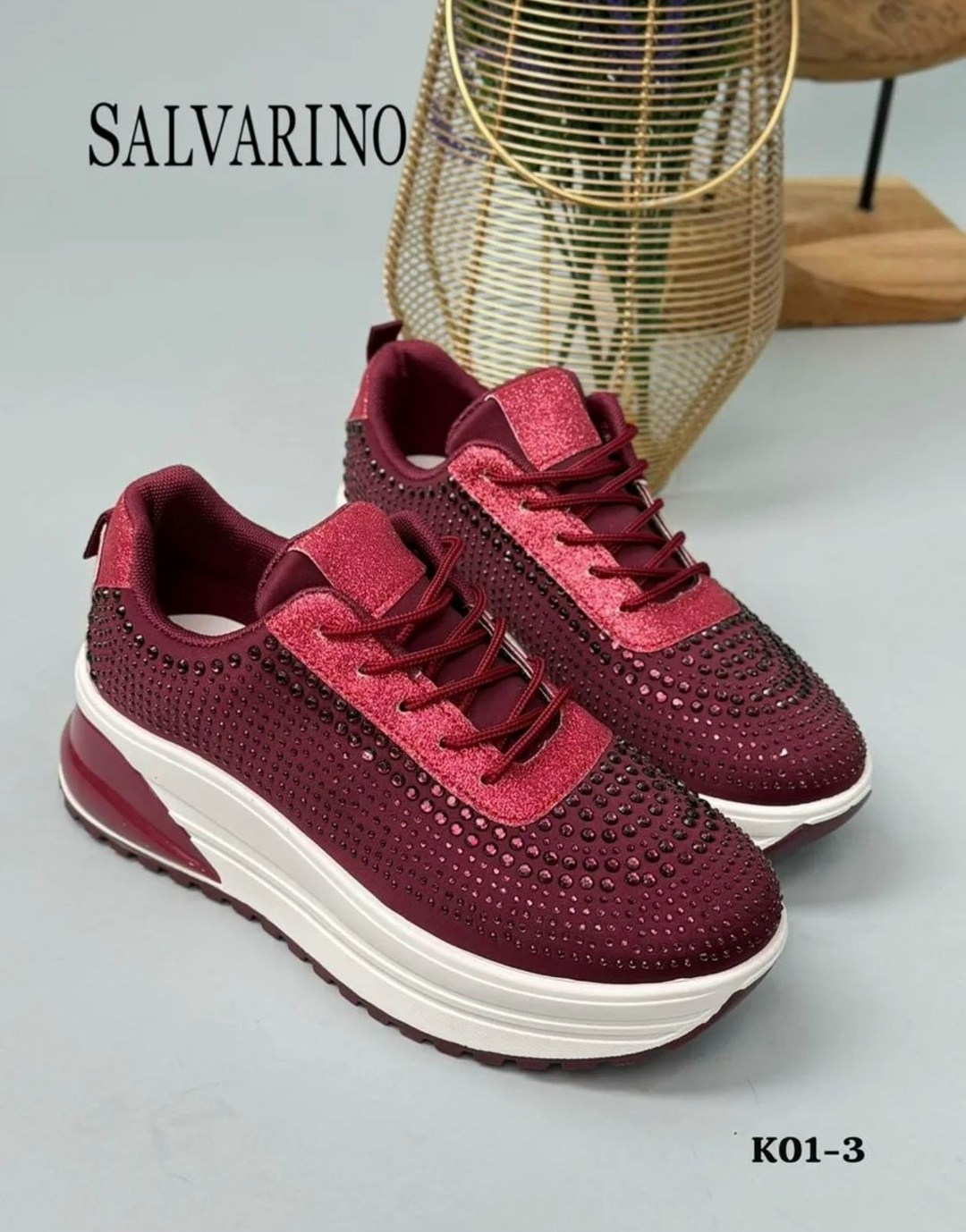 ,женские кроссовки,спортивная ,обуви,женская