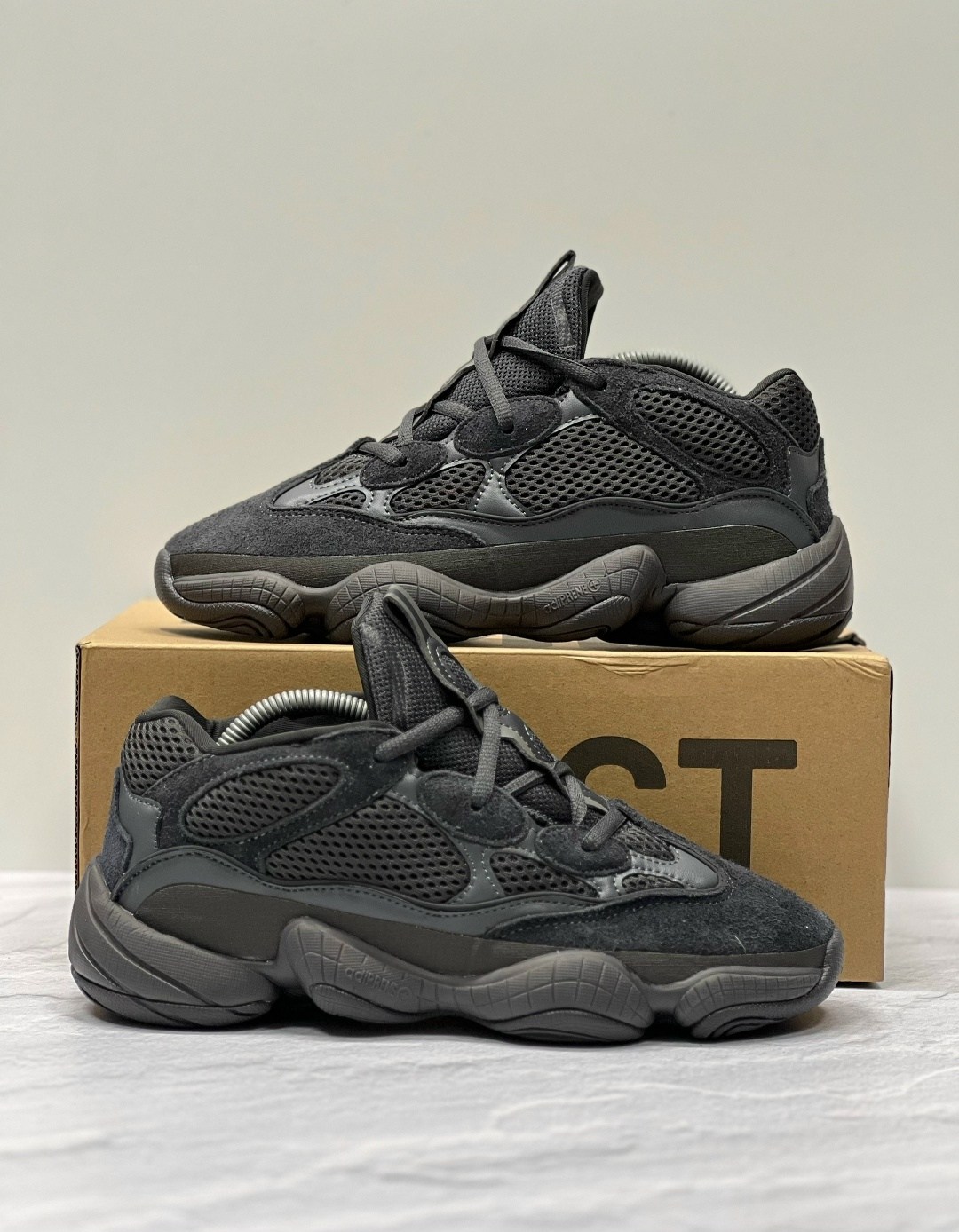 кроссовки adidas yeezy boost 500,кроссовки adidas yeezy boost 700,кроссовки adidas yeezy boost 500 black,adidas yeezy boost 500,yeezy boost 500