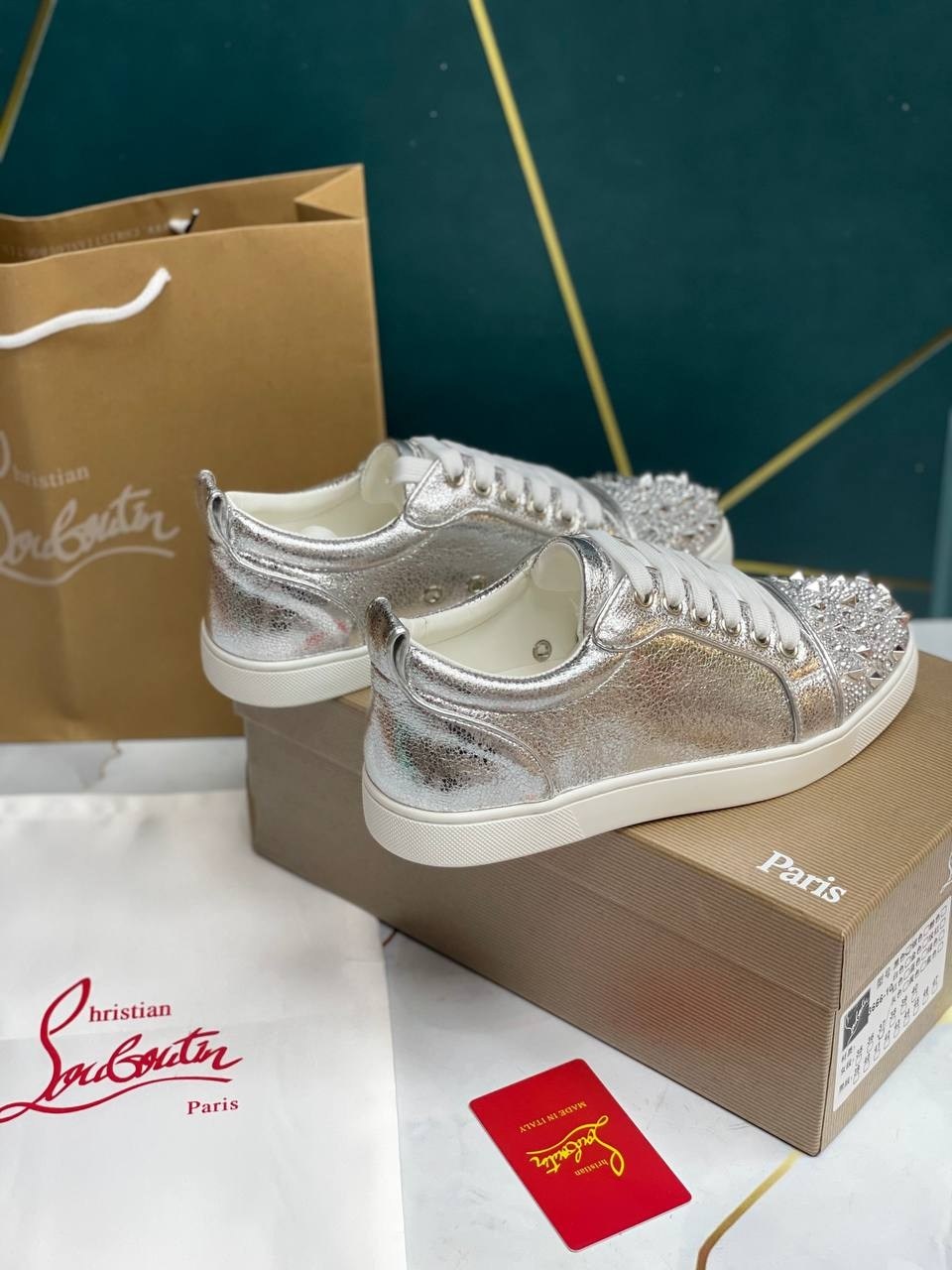 ,louboutin кроссовки,кроссовки christian louboutin,кеды louboutin,брендовая