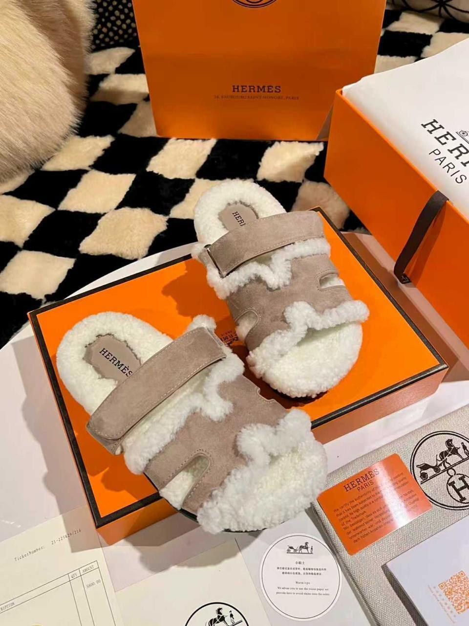 тапочки hermes,,шлепанцы hermes,шлепки с мехом,меховые тапочки