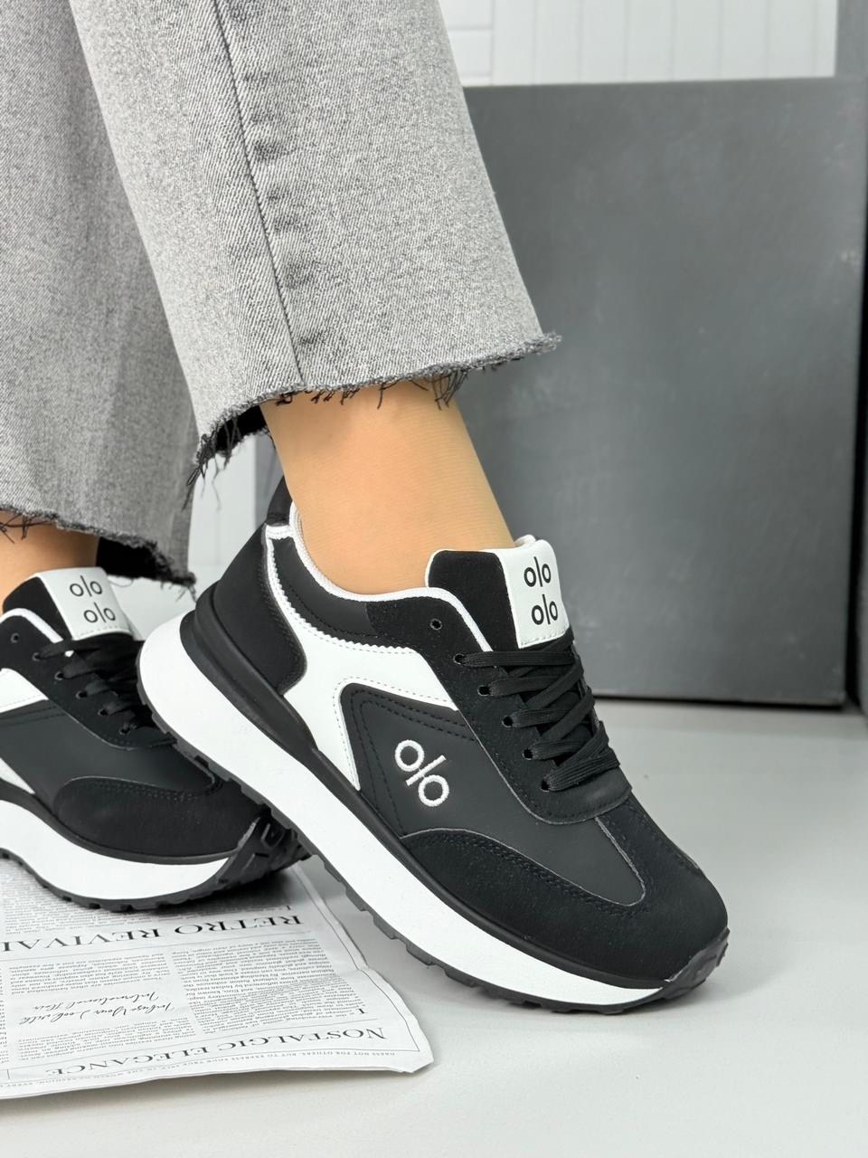 кроссовки,кроссовки женскиe,кроссовки для женщин,кроссовки модные,повседневные кроссовки