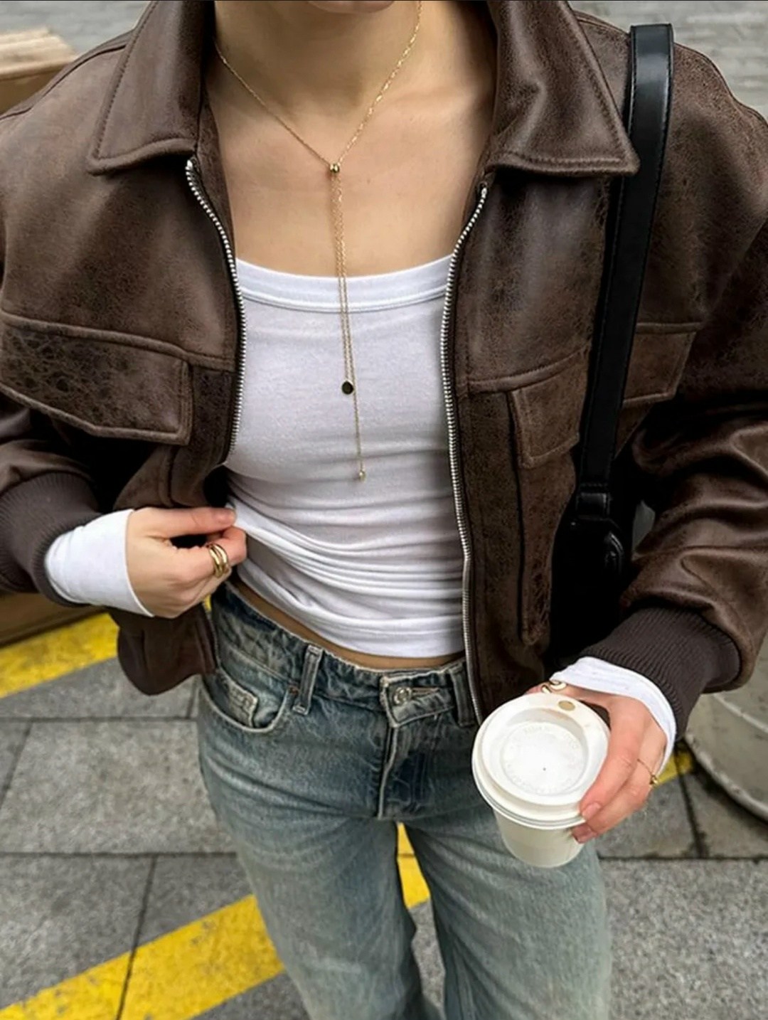 куртка бомбер из экокожи,кожаная куртка бомбер,женская кожаная куртка,кожаная куртка бомбер женская,бомбер женский из качественной экокожи