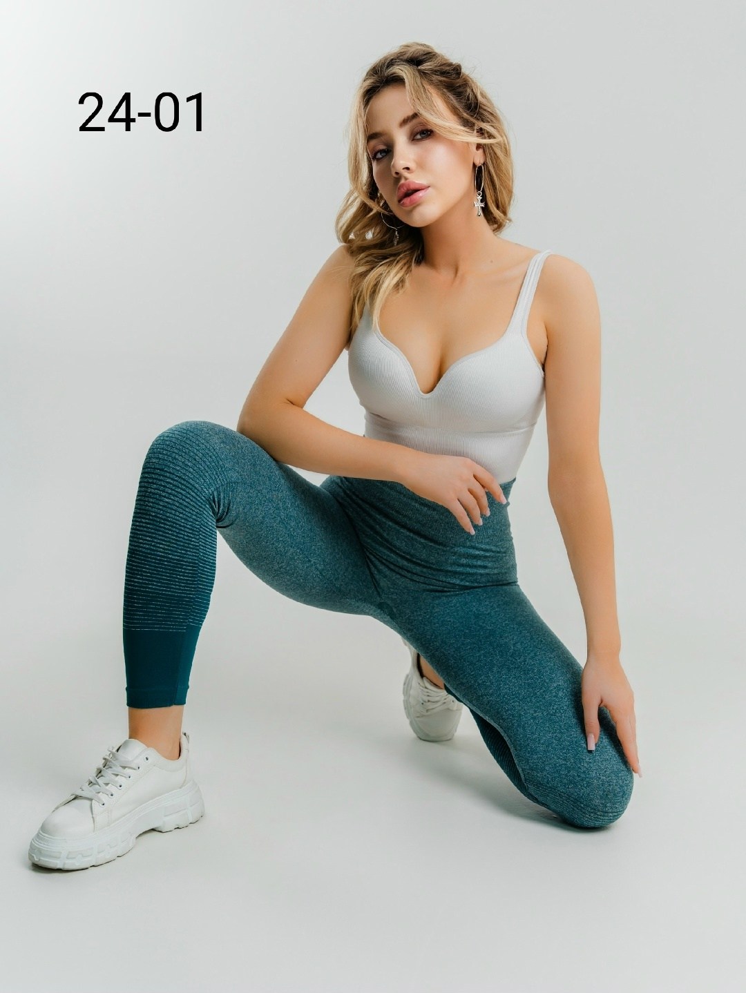 спортивные легинсы женские для фитнеса,лосины спортивные,легинсы для фитнеса,женские леггинсы для фитнеса,легинсы для фитнеса женские темно-серого цвета 1002tc