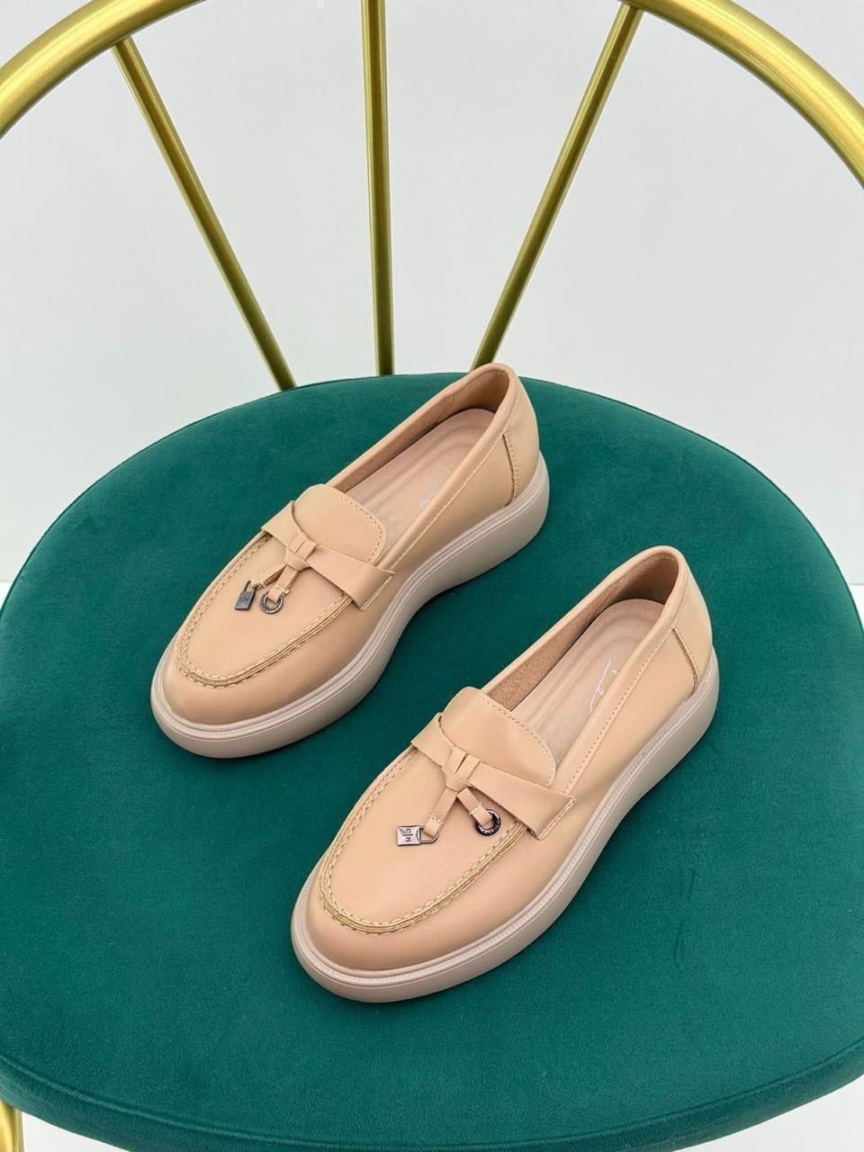 женские мокасины,,бежевые лоферы,лоферы женская ,лоферы женские