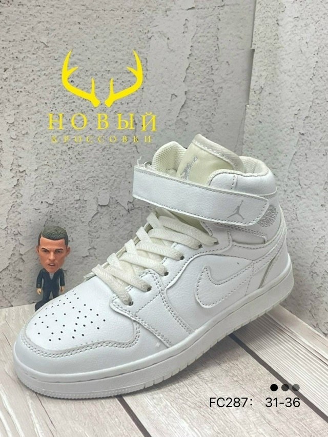 женские кроссовки nike air jordan 1 mid,кроссовки,кроссовки nike air jordan,кроссовки nike air jordan 1 mid,кроссовки женскиe