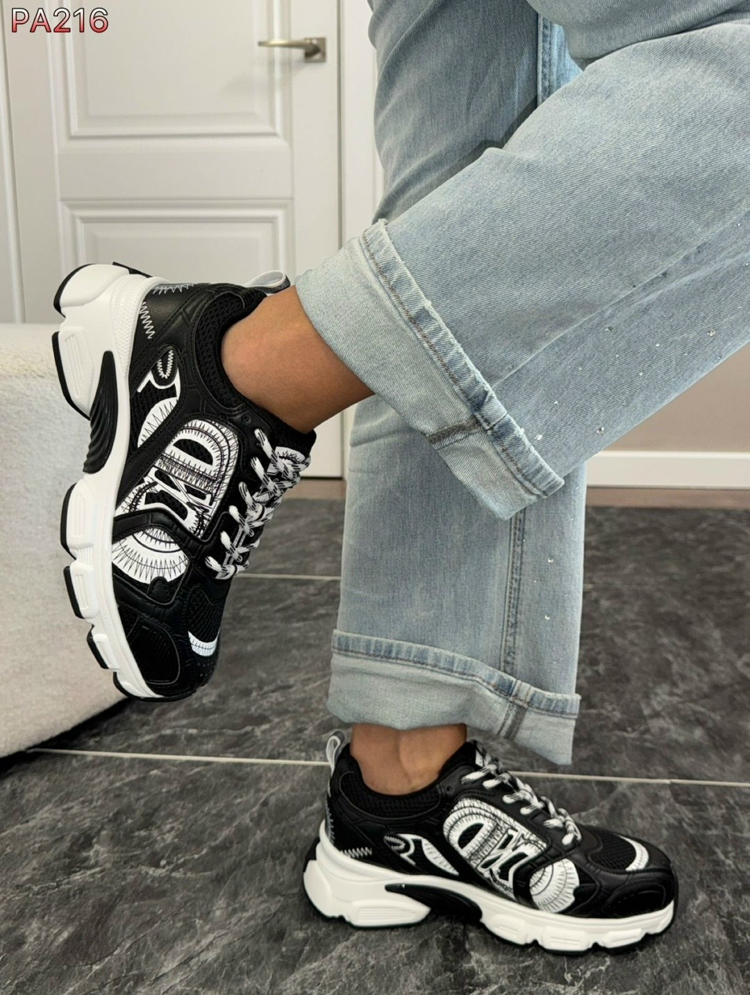 женские кроссовки,кроссовки dior,кроссовки серебристые,серебряные кроссовки,модные кроссовки