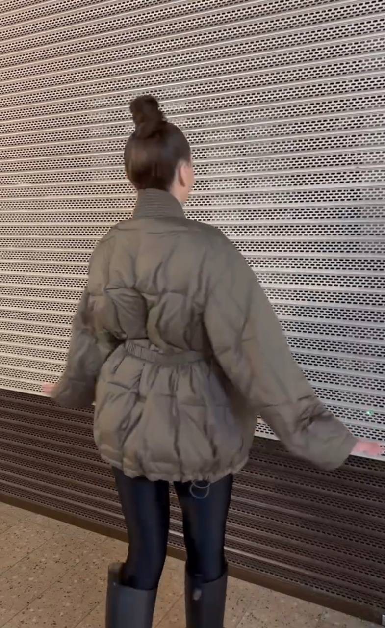 пуховик повседневный,куртка женская,двухсторонняя куртка,стеганая куртка,куртка