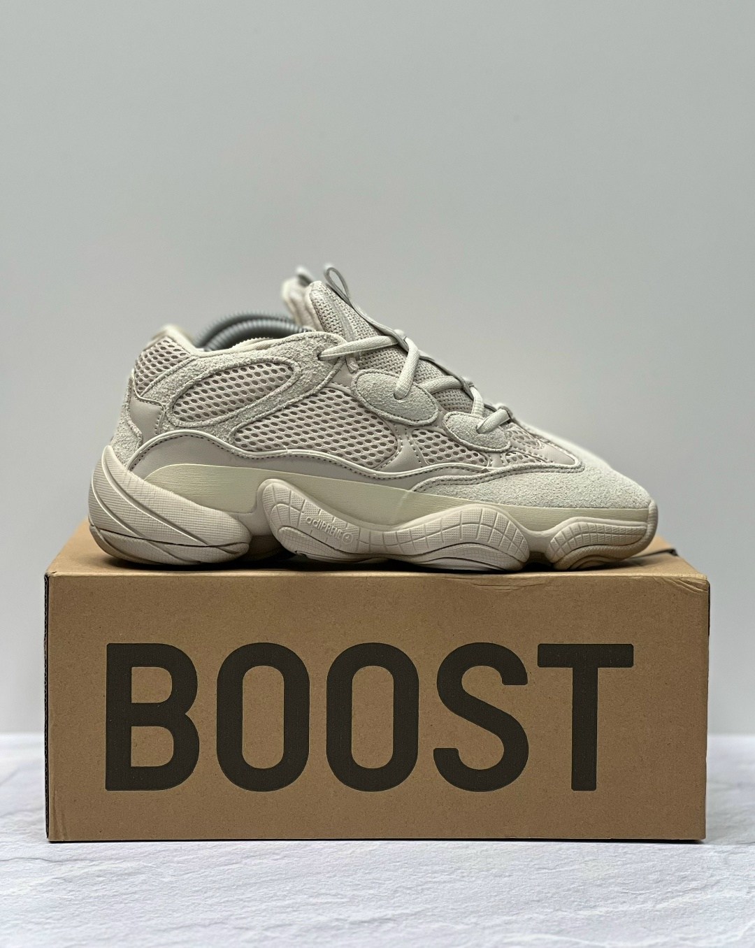 кроссовки adidas yeezy boost 500,кроссовки adidas yeezy 500,adidas yeezy boost 500,adidas yeezy boost 700,adidas yeezy 500