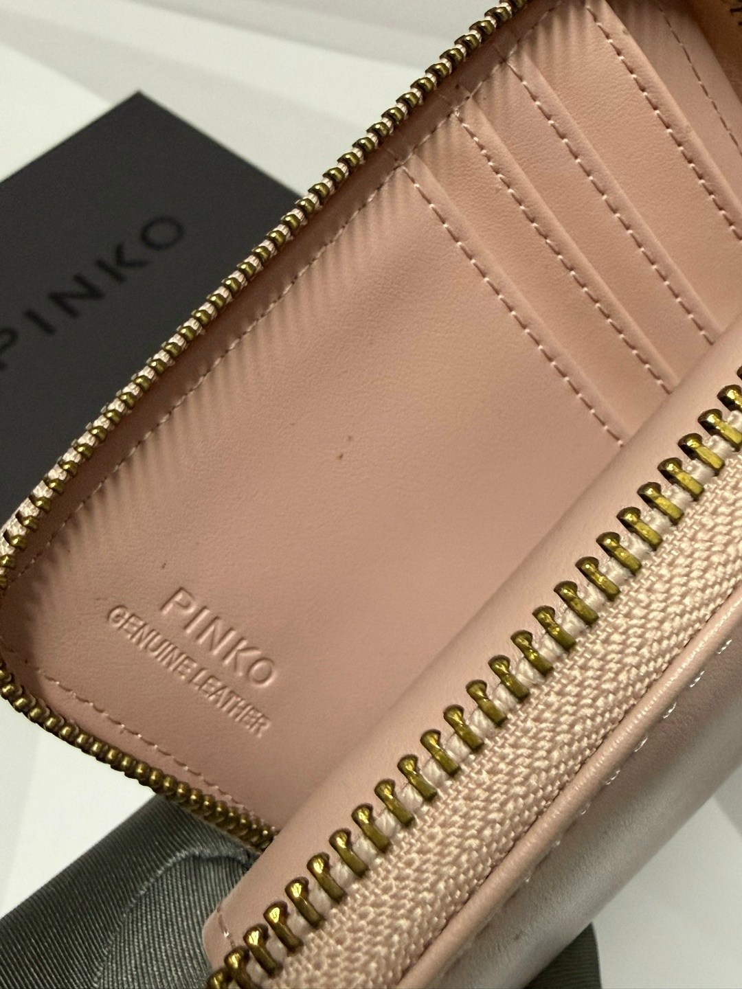 кошелек pinko,кожаный кошелек pinko,кошелек pinko красный,кошелек пинко женский,женские кошельки