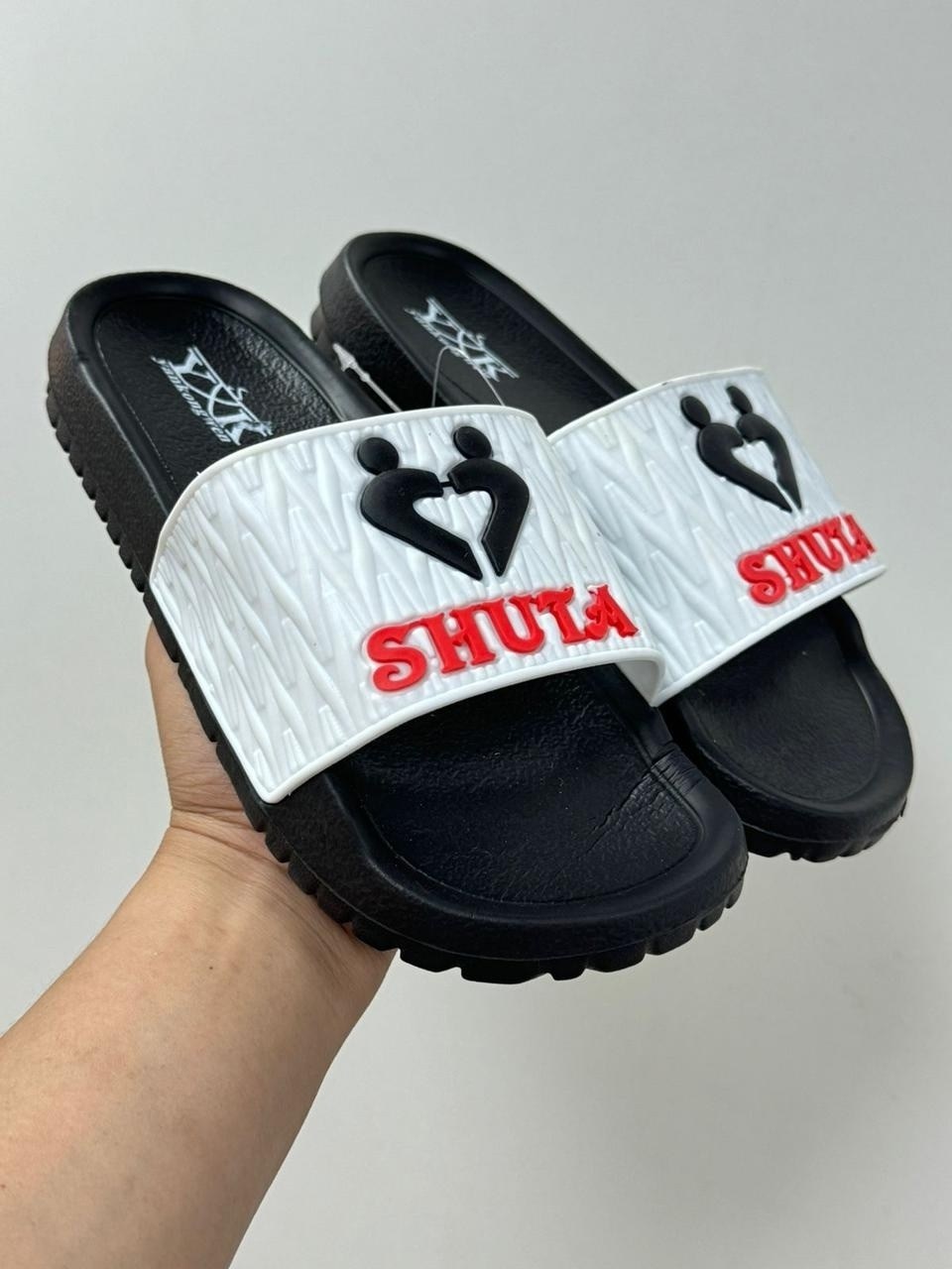 женские шлепанцы,шлепки,,шлепки женские,модные шлепанцы