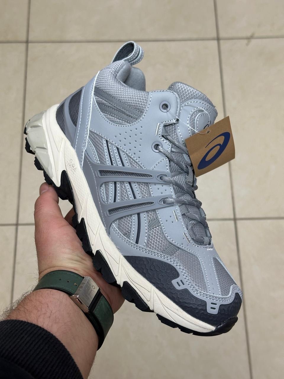 зимние кроссовки asics gel kahana 8 hi,кроссовки asics,зимние кроссовки asics gel kahana 8 hi цвет серый,кроссовки мужские зимние asics gel-kahana 8,кроссовки ботинки asics gel kahana 8 зимние