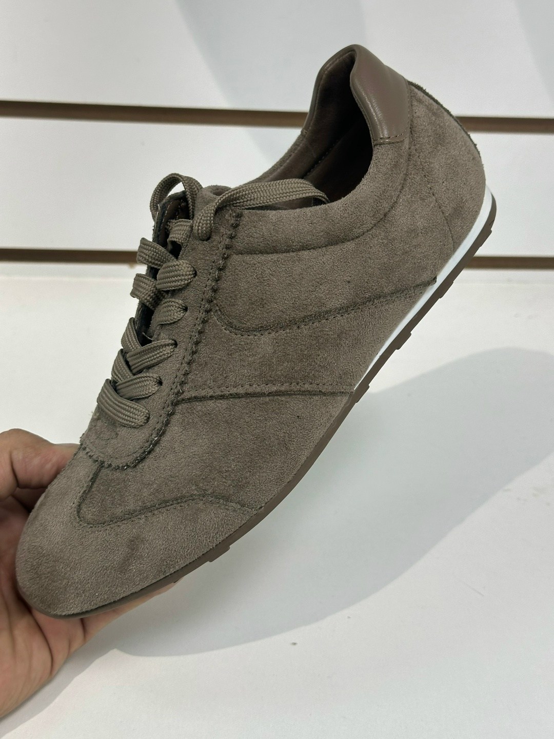 ,мужские кроссовки,мужская ,полуботинки мужские,коричневые кроссовки мужские