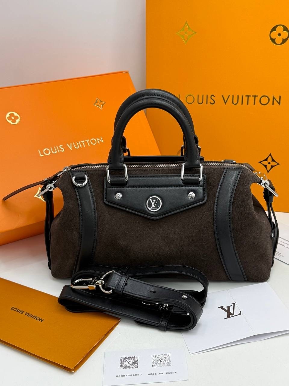 классическая сумка speedy louis vuitton с монограммой,дорожная сумка louis vuitton,сумка louis vuitton,женская сумка louis vuitton,louis vuitton модная сумка с замком