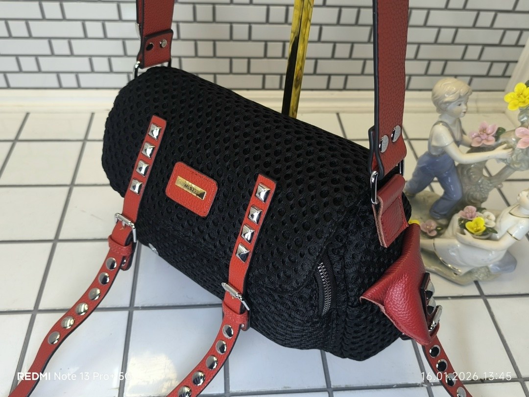 сумка,женская сумка,сумка дорожная,модная сумка,спортивная сумка