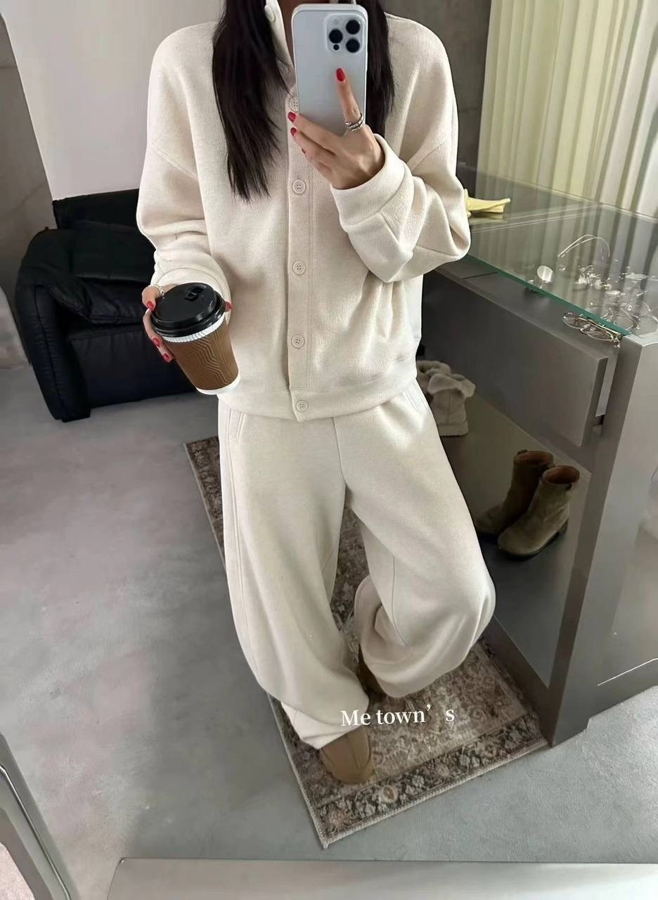 спортивный костюм из двух предметов женский,женский трикотажный костюм из двух предметов,костюм женский,брюки комплект,женские спортивные костюмы