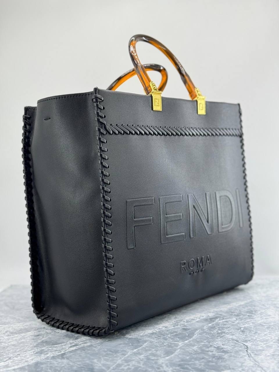 сумка fendi,женская сумка fendi,сумка фенди,женская кожаная сумка fendi sunshine medium черная 35 см,сумка-тоут fendi