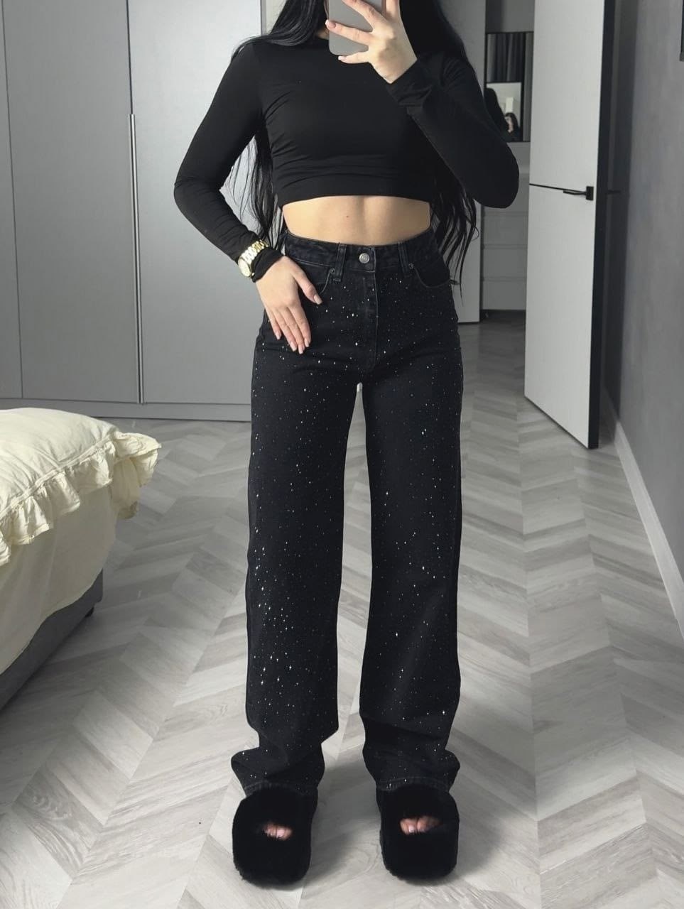 девушка,костюм спортивный,женский спортивный костюм,олеся рожкова блоггер,костюм спортивный женский домашний черный