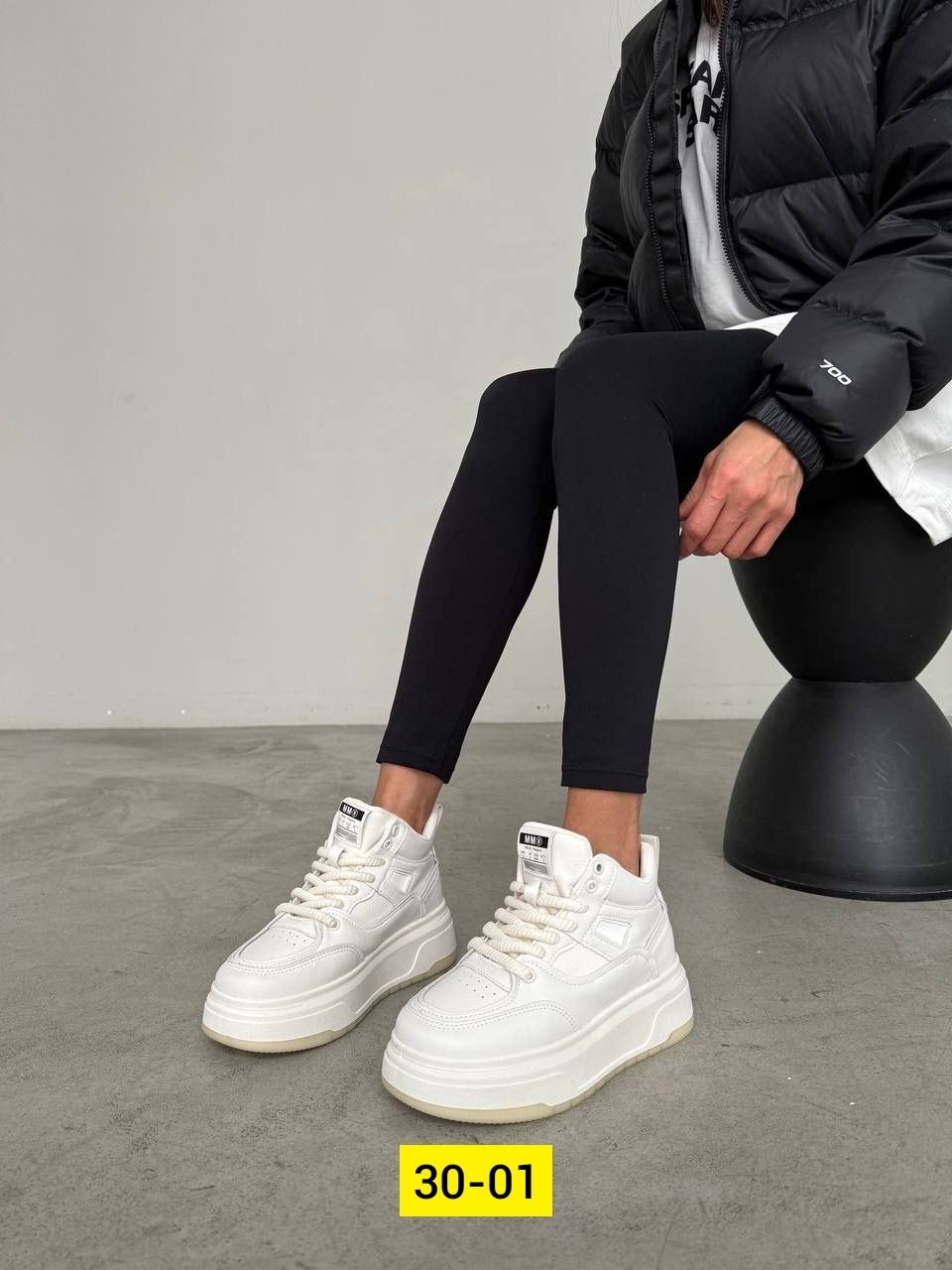 ,кроссовки женские,белые кроссовки,спортивная , женская