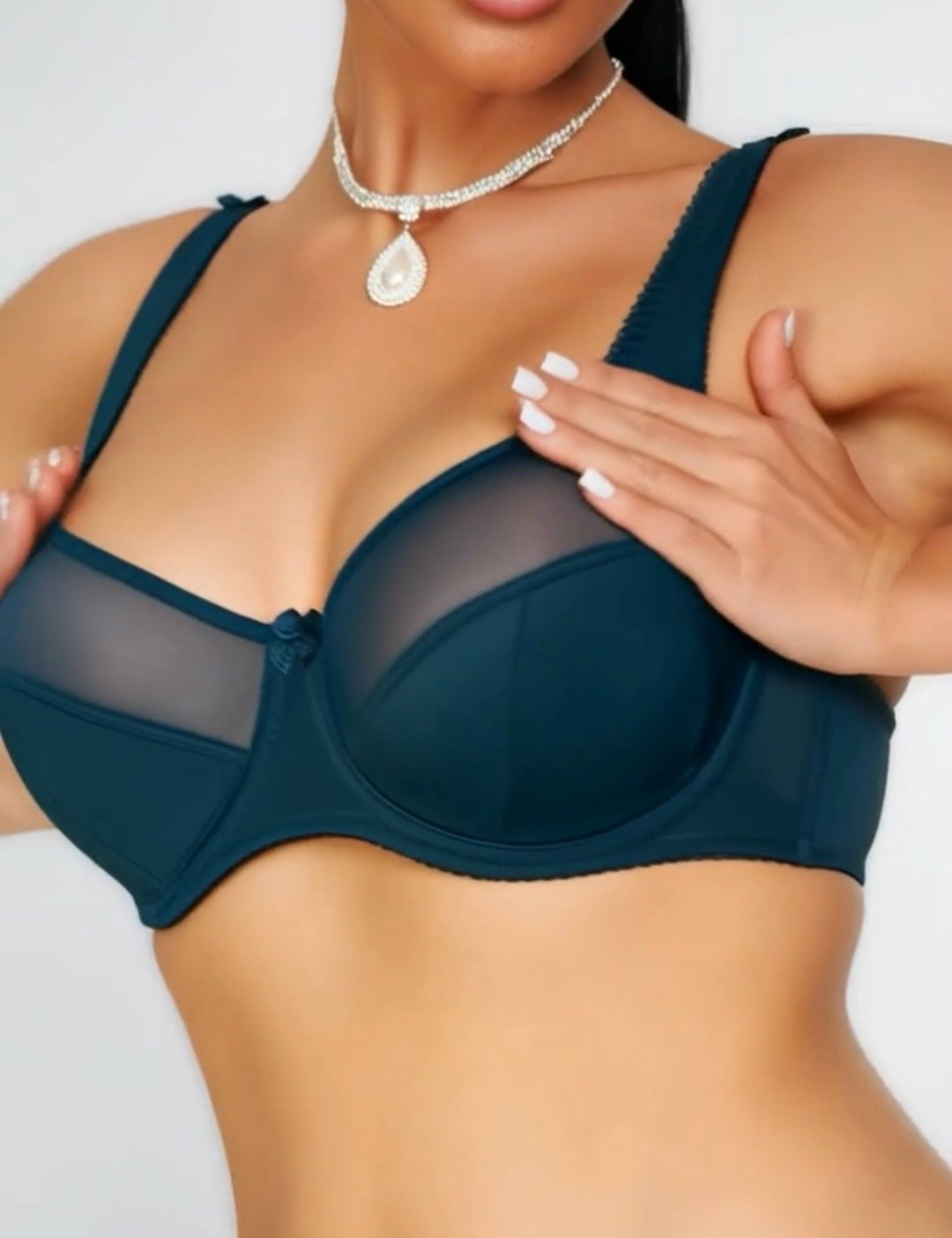 бюстгальтер минимайзер,бюстгальтер женские,бюстгальтер,модели бюстгальтера,бюстгальтер с мягкими чашками на каркасах